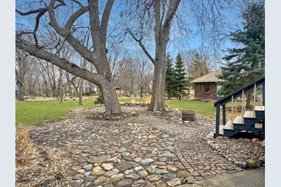 406 W Marshall Street, Marshall, MN 56258 - Photo 12