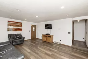 1020 12th St S, Moorhead, MN 56560 - Photo 22