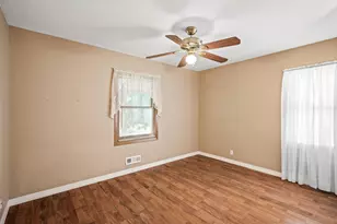 2233 Fremont Ave E, Saint Paul, MN 55119 - Photo 18