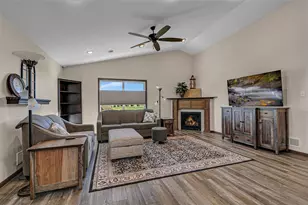 604 Lanigan Way S E, Saint Joseph, MN 56374 - Photo 14