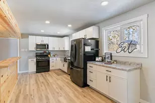 721 SW 4th St, Brainerd, MN 56401 - Photo 8