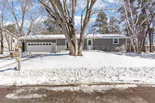 721 SW 4th St, Brainerd, MN 56401 - Photo 2