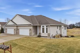 2877 Meadowview Ln NE, Owatonna, MN 55060 - Photo 36