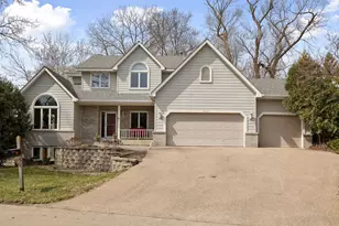 1467 Pond Wynde N, Eagan, MN 55122 - Photo 2