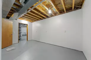 945 Rice St, Faribault, MN 55021 - Photo 38