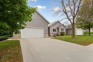 945 Rice St, Faribault, MN 55021 - Photo 4