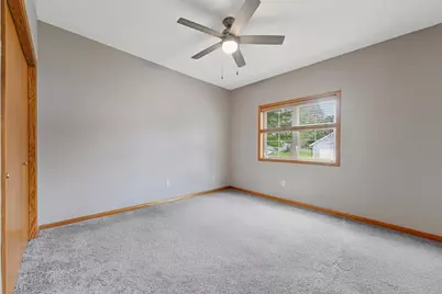 945 Rice Street, Faribault, MN 55021 - Photo 30