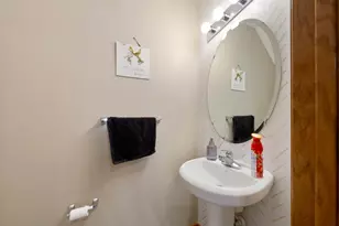 323 Frederick Cir, Hastings, MN 55033 - Photo 14