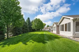 14403 Edgewood Ave, Savage, MN 55378 - Photo 2
