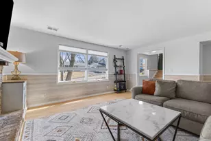 3411 Xylon Ave N, New Hope, MN 55427 - Photo 10