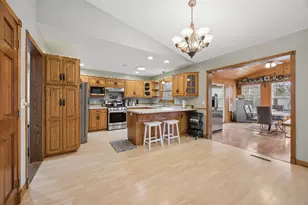 512 Aspen Ct W, Rockville, MN 56369 - Photo 6