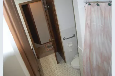 4173 Colorado Avenue N, Crystal, MN 55422 - Photo 6