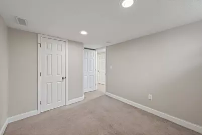 8806 18th Avenue S, Bloomington, MN 55425 - Photo 30