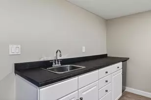 8806 18th Ave S, Bloomington, MN 55425 - Photo 28