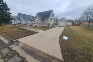 1403 11th Ave NW, Austin, MN 55912 - Photo 1