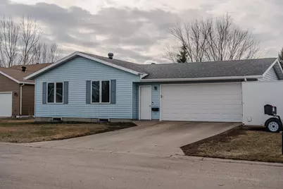 403 Mill Court, Breckenridge, MN 56520 - Photo 2