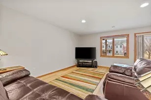 704 Crescent Curve, White Bear Lake, MN 55127 - Photo 30