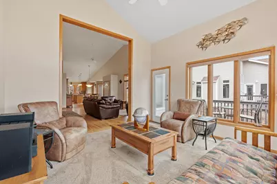 704 Crescent Curve, White Bear Township, MN 55127 - Photo 20