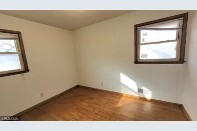 604 Oakdale Avenue, Saint Paul, MN 55107 - Photo 10