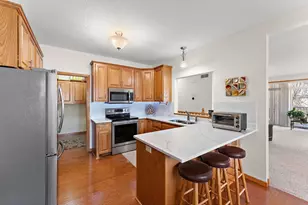 20059 Homestead Ct, Lakeville, MN 55044 - Photo 12