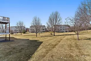 20059 Homestead Ct, Lakeville, MN 55044 - Photo 4