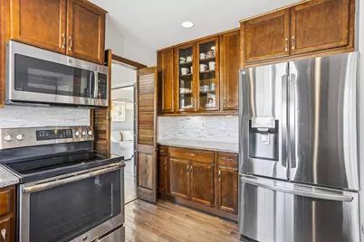 9736 Oxborough Road, Bloomington, MN 55437 - Photo 16