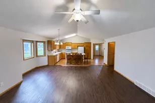 1260 Cypress Dr W, Annandale, MN 55302 - Photo 4