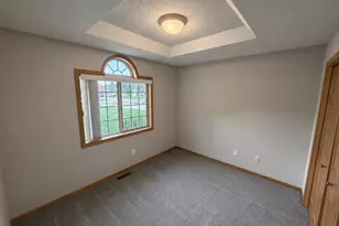 1260 Cypress Dr W, Annandale, MN 55302 - Photo 16