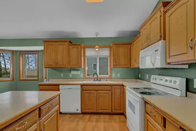 1260 Cypress Drive W, Annandale, MN 55302 - Photo 10