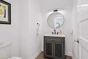 4901 Hawthorne Ct, Edina, MN 55436 - Photo 16