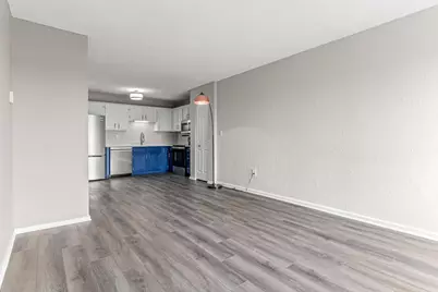 66 9th Street E #1910, Saint Paul, MN 55101 - Photo 8