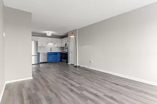 66 9th St E, Saint Paul, MN 55101 - Photo 8