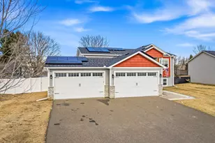 704 Edgewood Street Southwest, Isanti, MN 55040 - Photo 2