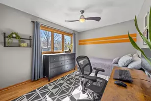604 Thoreau Dr, Burnsville, MN 55337 - Photo 20