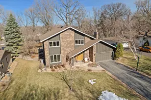 604 Thoreau Dr, Burnsville, MN 55337 - Photo 26