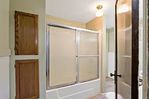 615 7th St, Kenyon, MN 55946 - Photo 28