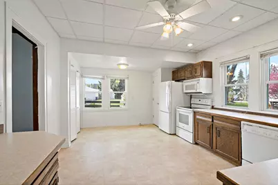 615 7th Street, Kenyon, MN 55946 - Photo 10