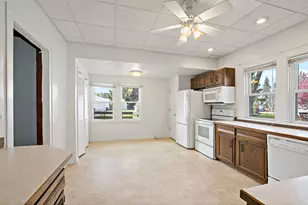 615 7th St, Kenyon, MN 55946 - Photo 10