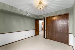 9700 Portland Ave S, Bloomington, MN 55420 - Photo 16