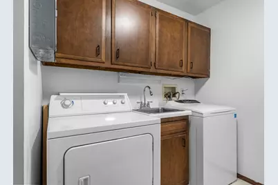 9700 Portland Avenue S #332, Bloomington, MN 55420 - Photo 8