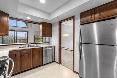 9700 Portland Avenue S #332, Bloomington, MN 55420 - Photo 4