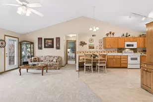 4808 Marigold Ave N, Brooklyn Park, MN 55443 - Photo 6