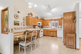 4808 Marigold Ave N, Brooklyn Park, MN 55443 - Photo 8