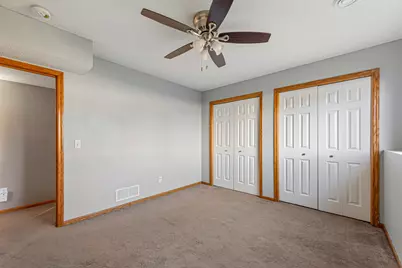 16450 Griffon Lane, Lakeville, MN 55044 - Photo 26