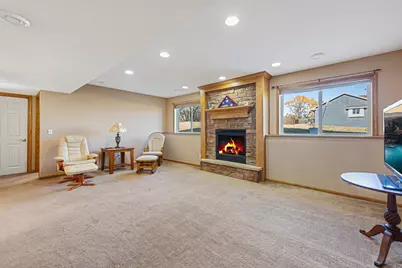 16450 Griffon Lane, Lakeville, MN 55044 - Photo 22