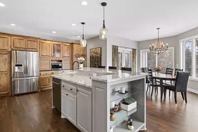 7011 Highover Drive, Chanhassen, MN 55317 - Photo 8