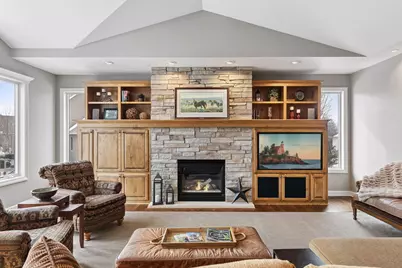 7011 Highover Drive, Chanhassen, MN 55317 - Photo 6