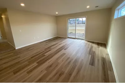 1800 Roberts Drive, Saint Charles, MN 55972 - Photo 8