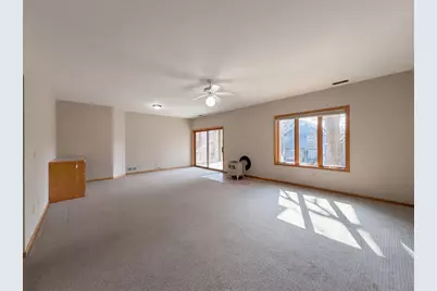 578 Prairie Circle E, Eagan, MN 55123 - Photo 18