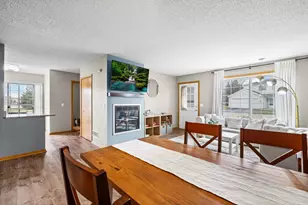 14744 Excelsior Ln, Apple Valley, MN 55124 - Photo 6